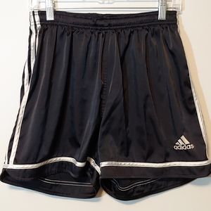 Adidas vintage shorts